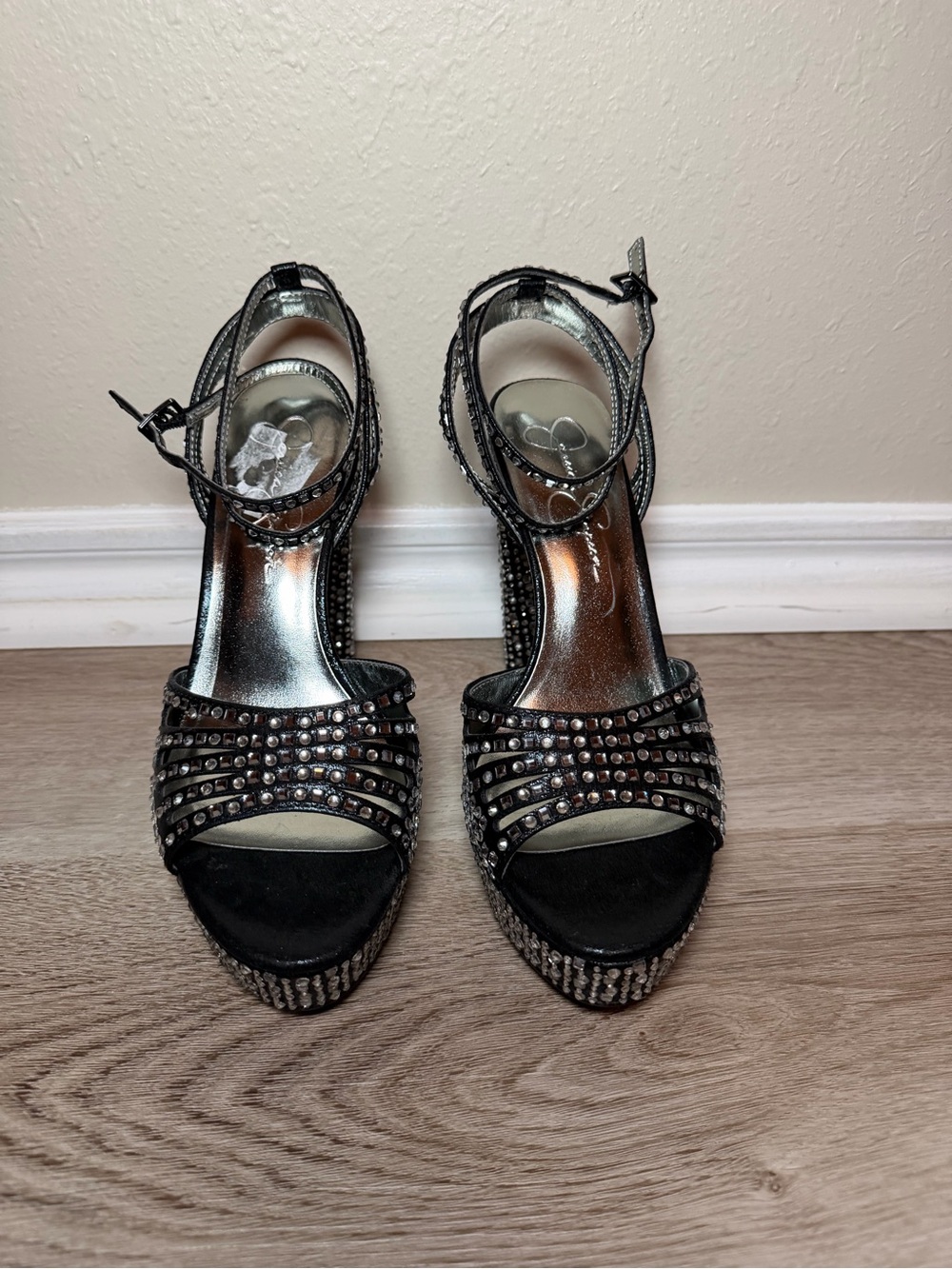 Jessica Simpson Black Rhinestone Platform Heels - Picture 7 of 9